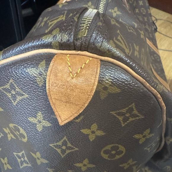 Louis Vuitton Keepall 55 Monogram - Picture 7 of 14